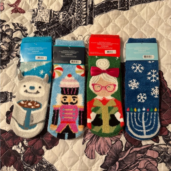 Bath and Body Works Socks - Picture 2 of 2